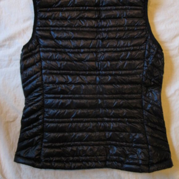 Patagonia Ultralight Down Vest womens small black - Picture 5 of 5